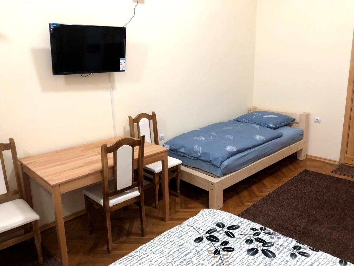 Gil Apartments, Korzo 7,2 Centre Ungvár Kültér fotó